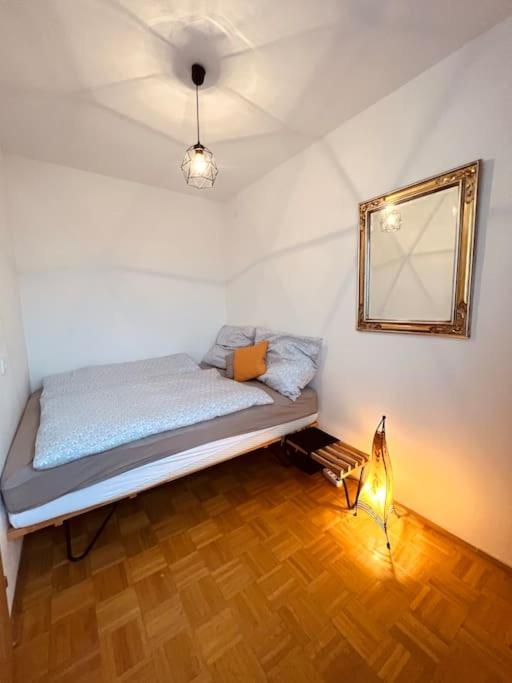 Ferienwohnung Zum Wohlfuehlen Gmunden Exterior foto